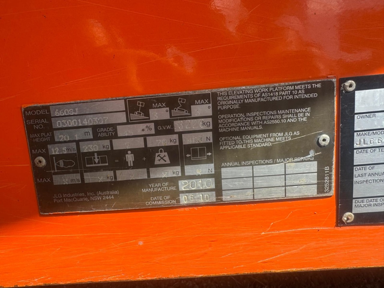 Sold - Articulated Boom Lift - View 3